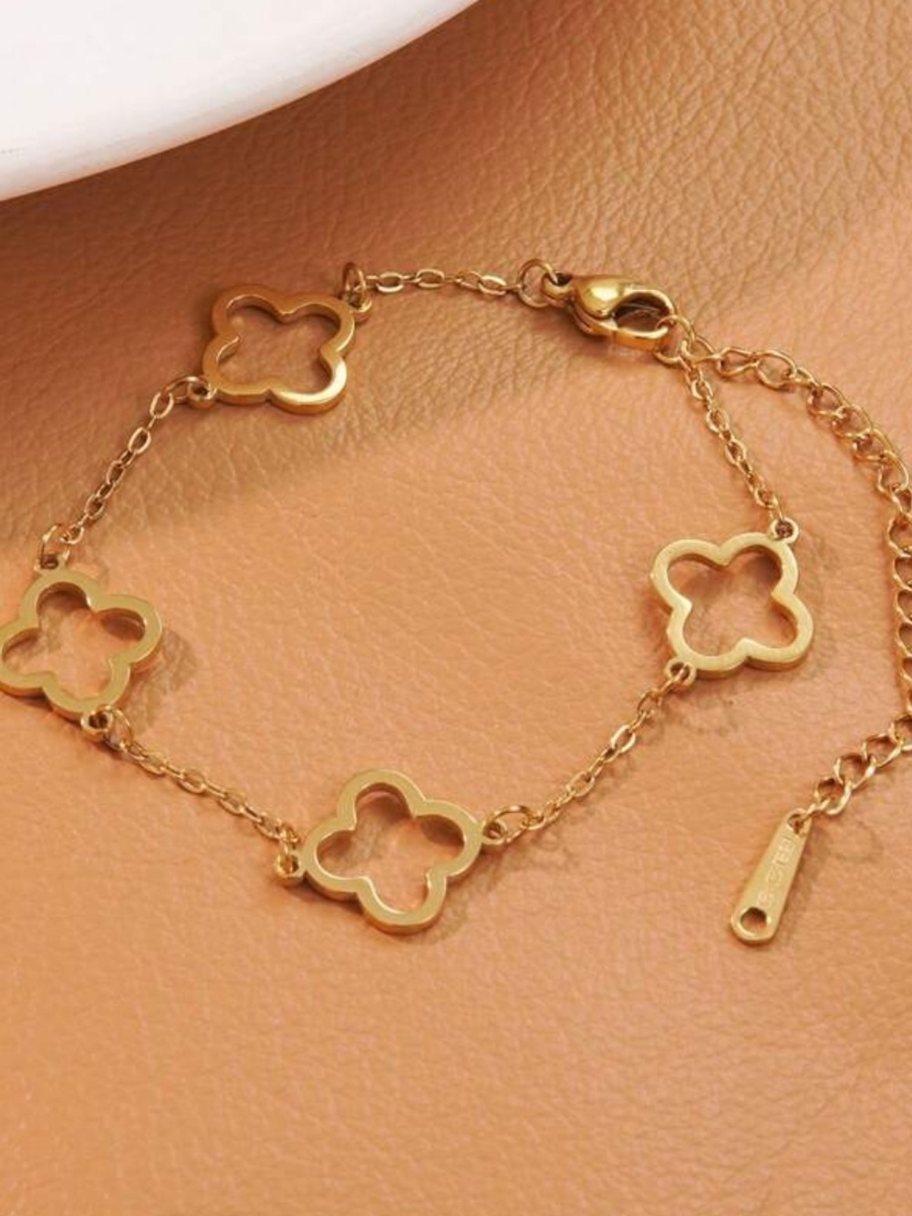 Gold-Plated Crystal Accent Bangle Bracelet 2pc clover love jewelry lot stack - Picture 3 of 3